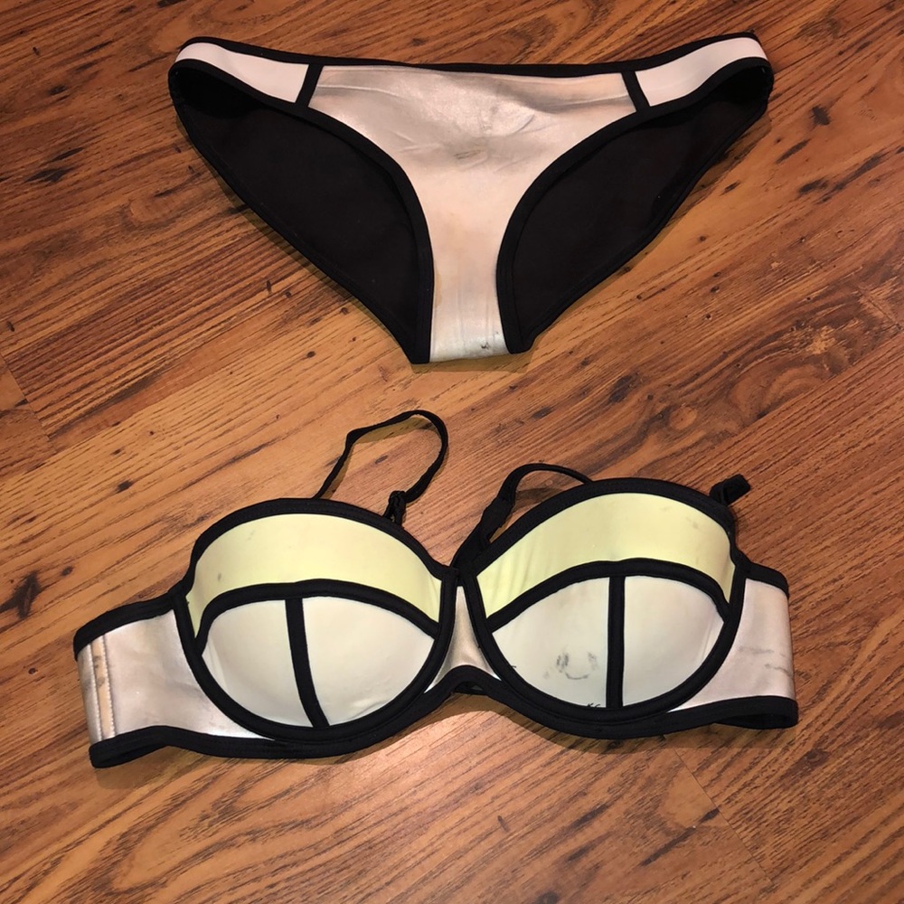 triangl swimsuit set